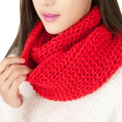 women woolen scarves